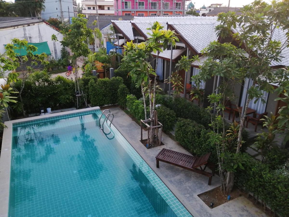 Jr Place Klong Muang-stranda Eksteriør bilde