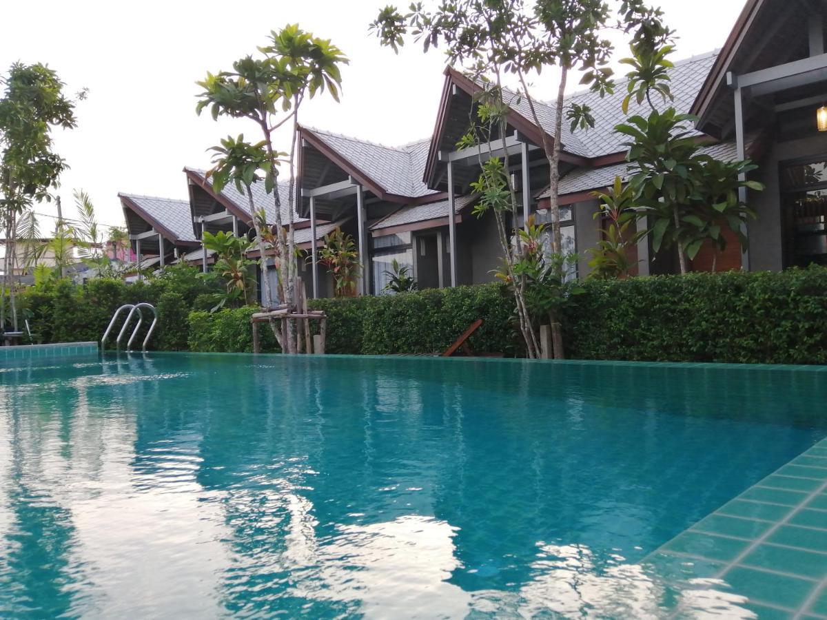 Jr Place Klong Muang-stranda Eksteriør bilde